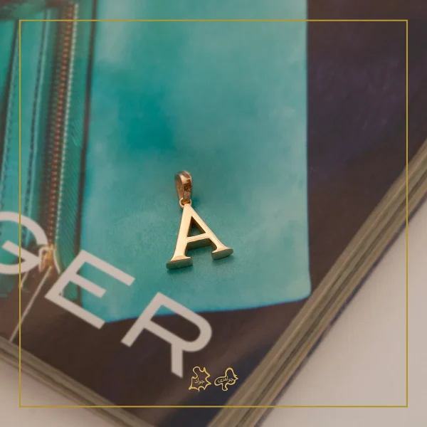 آویز طلا حرف A - Image 2