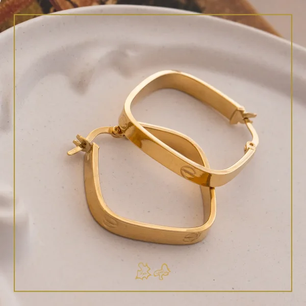 گوشواره طلا لاو کارتیر اورلین - Image 2