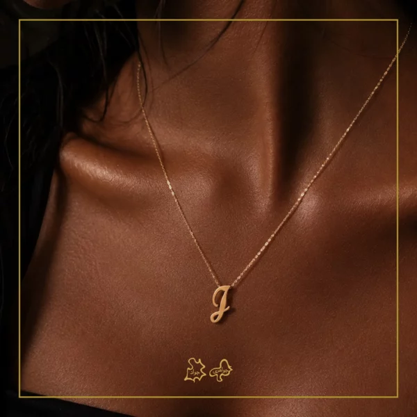 آویز طلا مینیمال J
