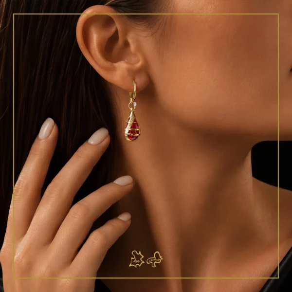 گوشواره طلا باکسی قرمز
